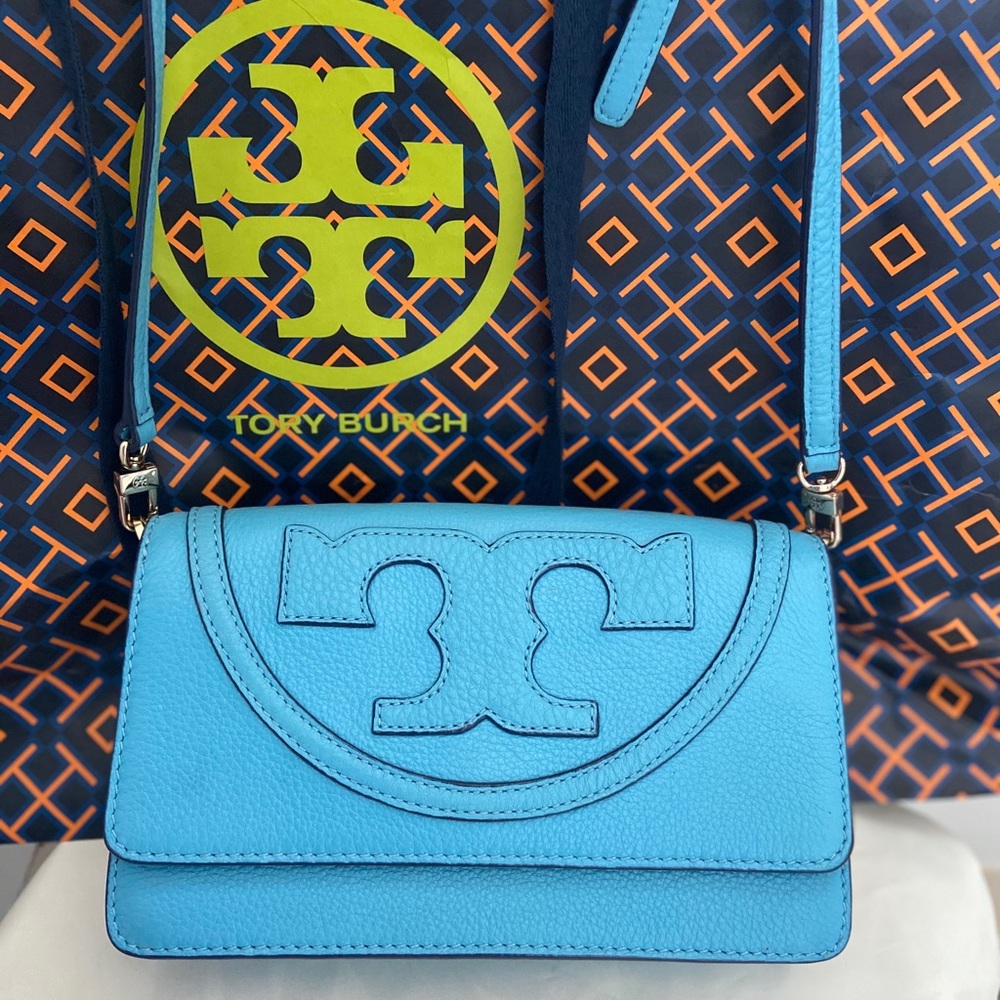 Tory Burch All-t Small Leather Crossbody Bag